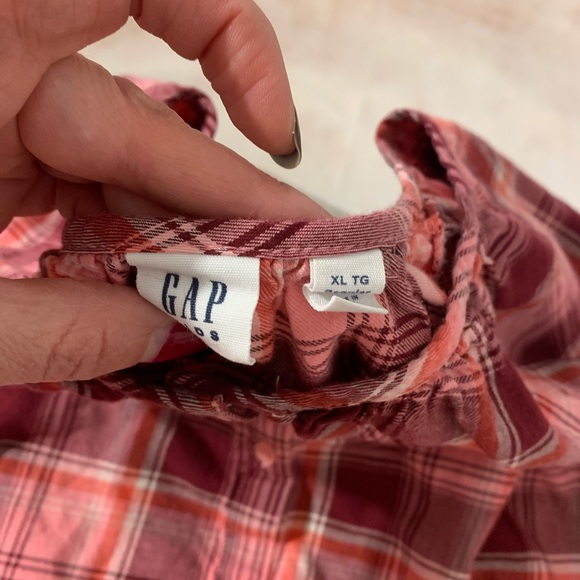 4/$20 Gap XL kids Blouse Checked print shirt plaid pink - Picture 2 of 5